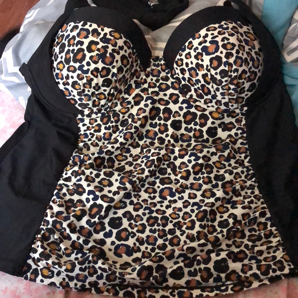 3x cheetah print tankini